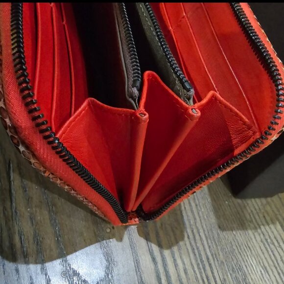 EUC Authentic Bottega Veneta Python Zippy Wallet - Picture 13 of 14